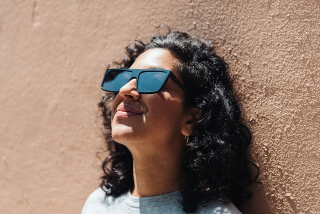 Від набридливої реклами на екранах допоможуть окуляри IRL Glasses