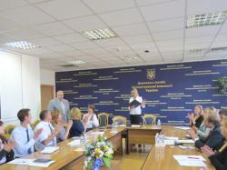 Голова Державної служби інтелектуальної власності України (ДСІВ) Алла Жарінова вручила медаль ВОІВ українському винахіднику Олександру Колосову